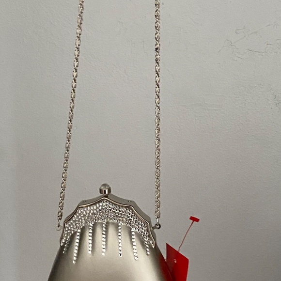 Vintage Rhinestone Metallic putse - Picture 2 of 9